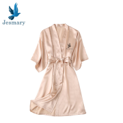 ÁO CHOÀNG VẢI LỤA, THÊU LOGO DÀNH CHO SPA, TIỆM NAIL, SALON